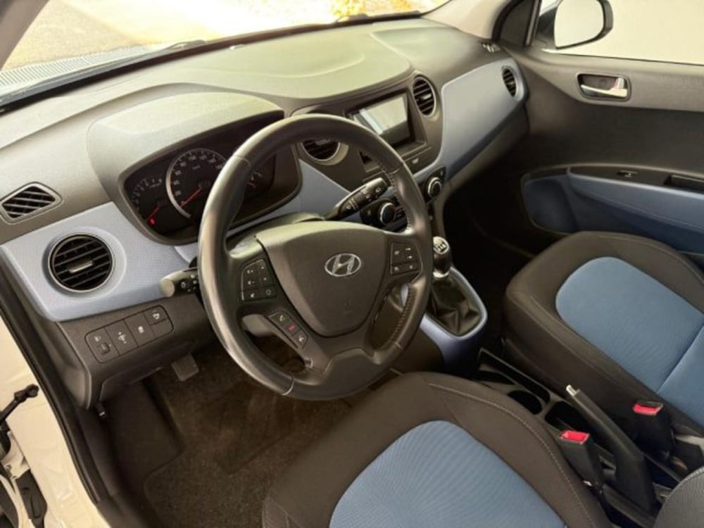 Hyundai i10 usata a Trapani (7)