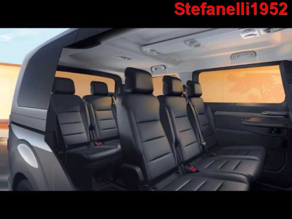 Peugeot Traveller nuova a Bologna (12)