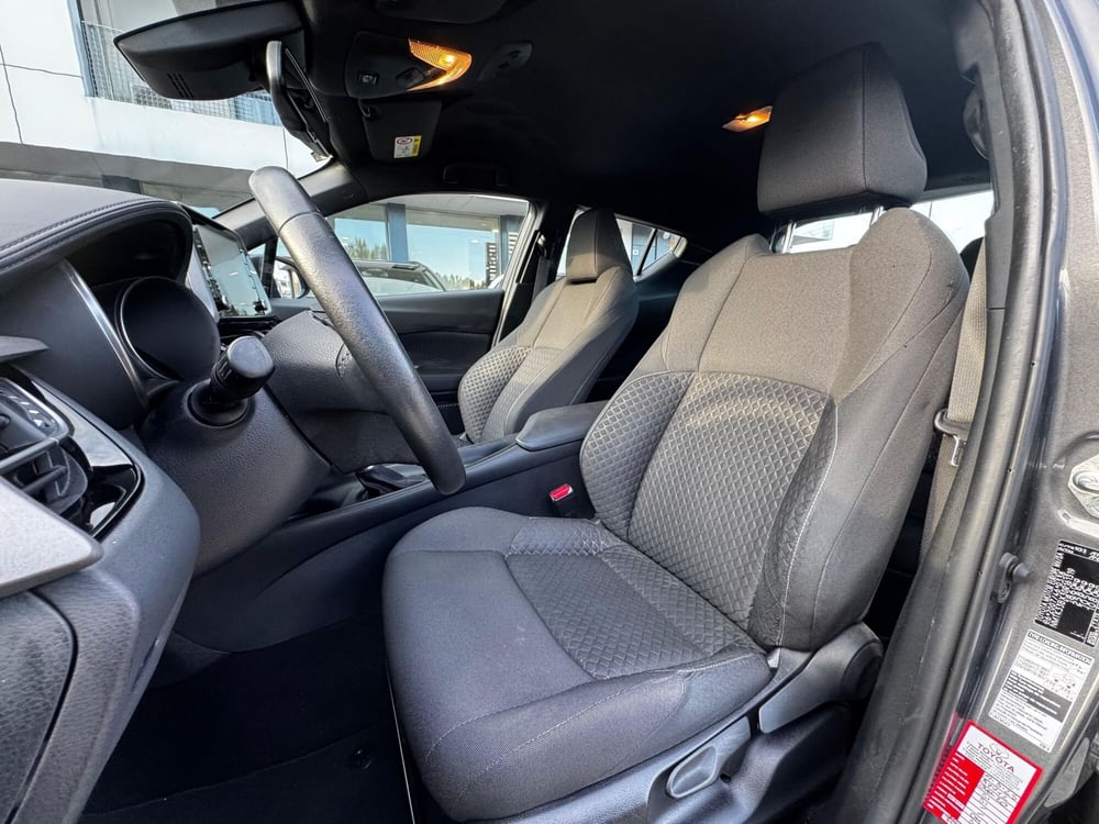 Toyota Toyota C-HR usata a Modena (14)