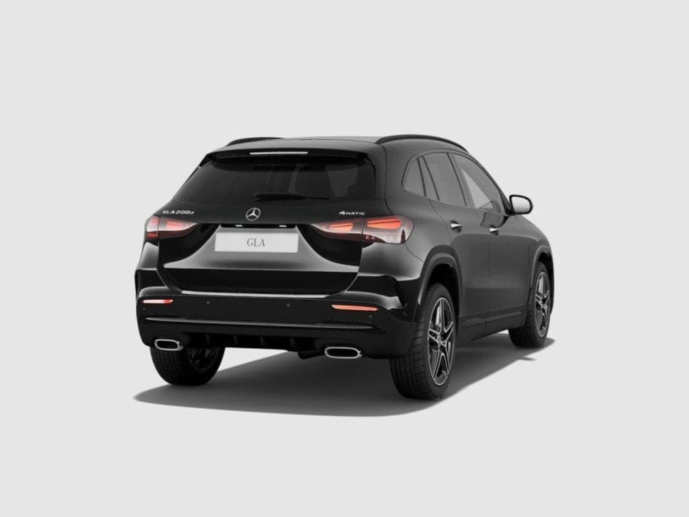 Mercedes-Benz GLA SUV nuova a Ancona (5)