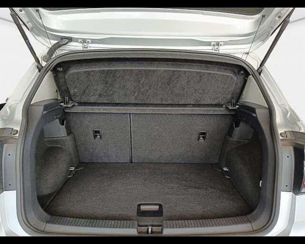 Volkswagen T-Cross usata a Roma (11)