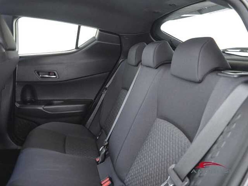 Toyota Toyota C-HR usata a Viterbo (10)