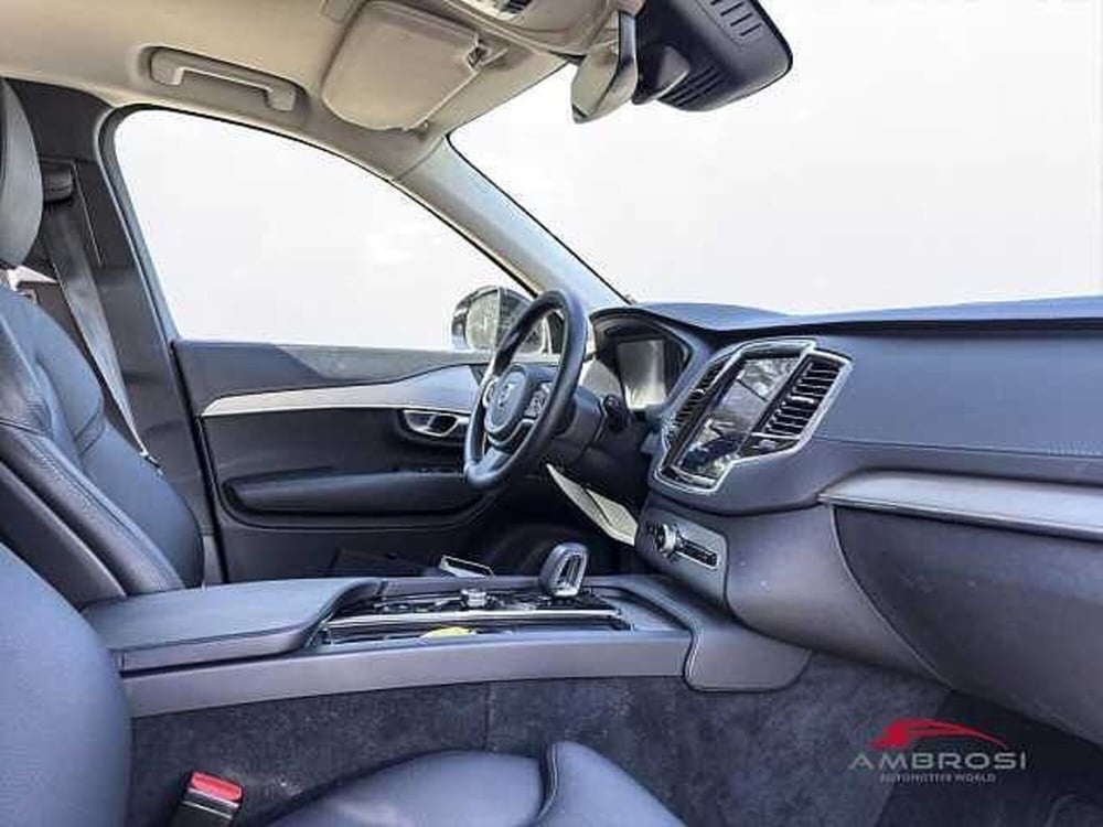 Volvo XC90 usata a Viterbo (12)