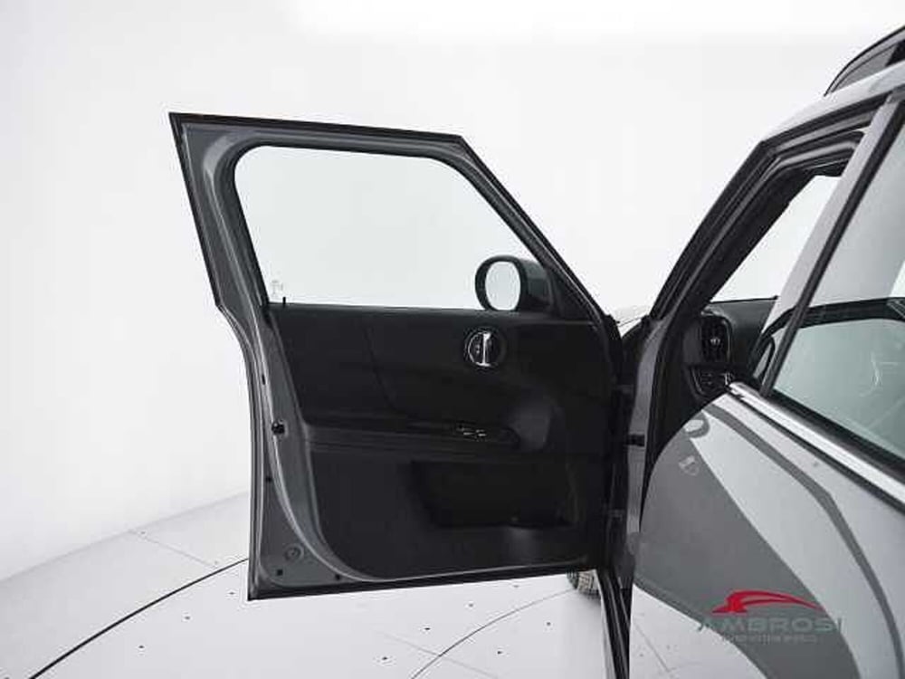MINI Mini Countryman usata a Viterbo (20)