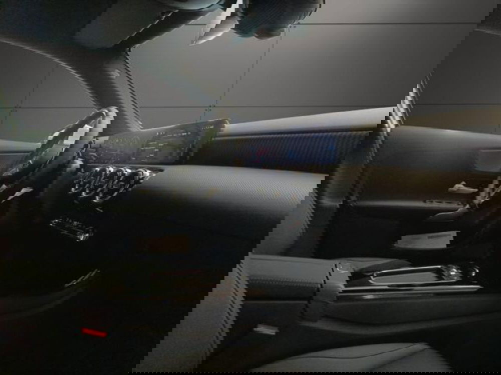 Mercedes-Benz Classe A usata a Milano (14)