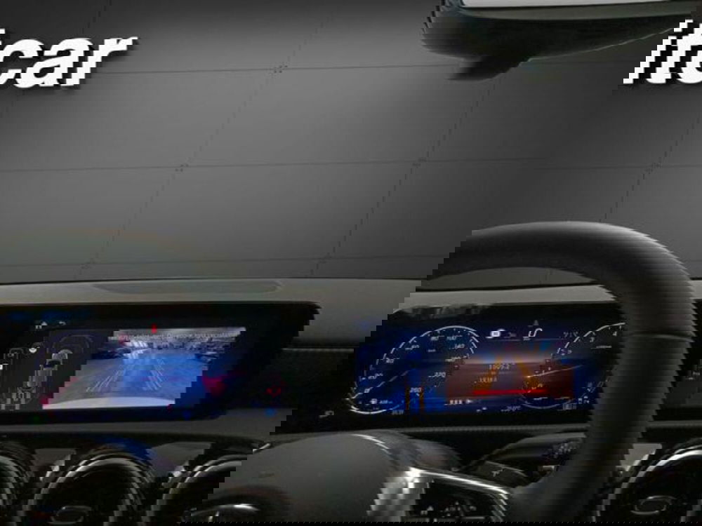 Mercedes-Benz Classe A usata a Milano (18)