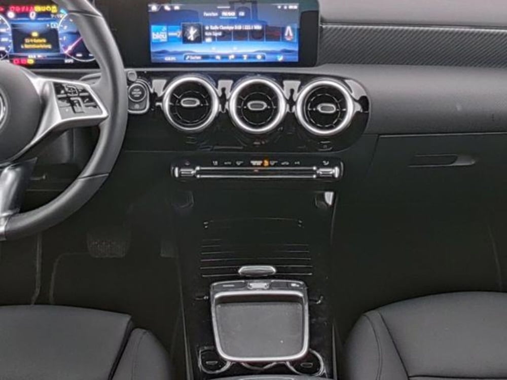 Mercedes-Benz Classe A usata a Milano (8)