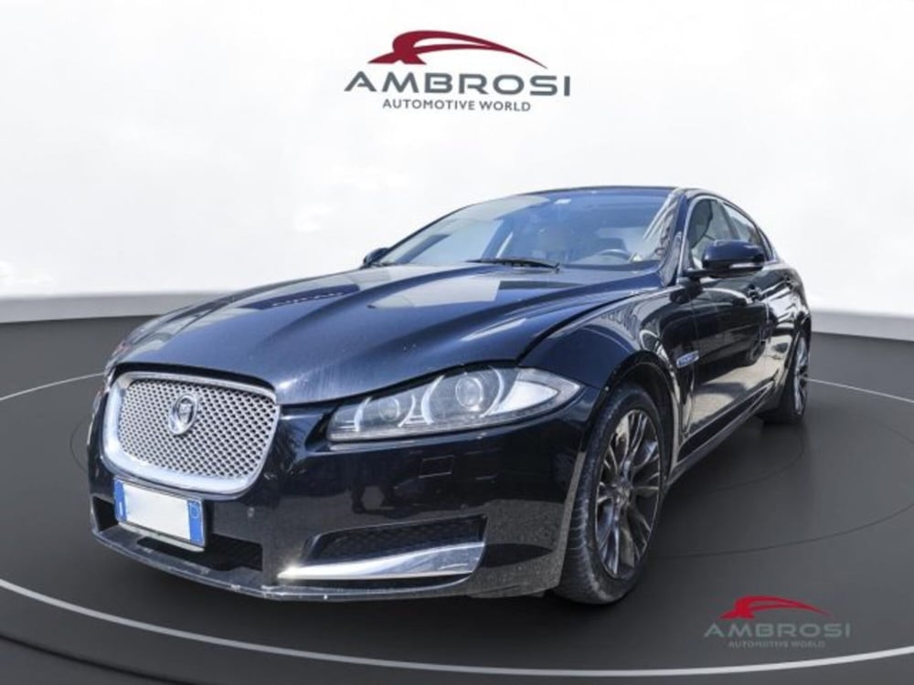 Jaguar XF usata a Perugia