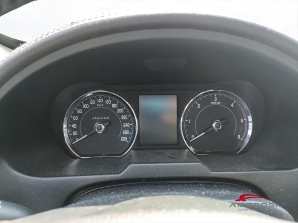 Jaguar XF usata a Perugia (10)