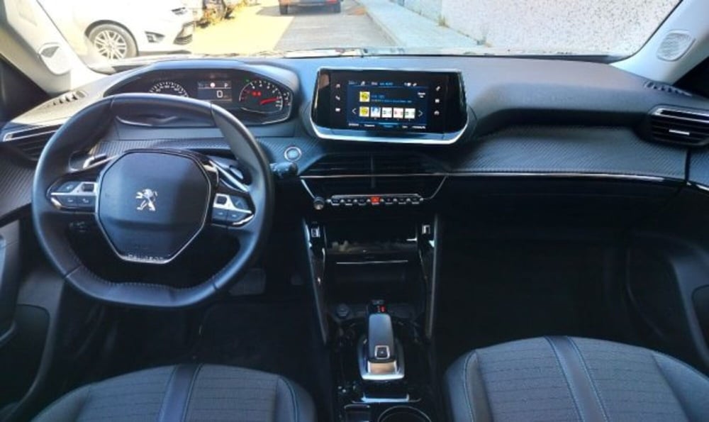Peugeot 2008 usata a Oristano (9)