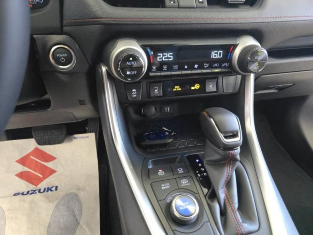 Suzuki Across nuova a Reggio Emilia (15)