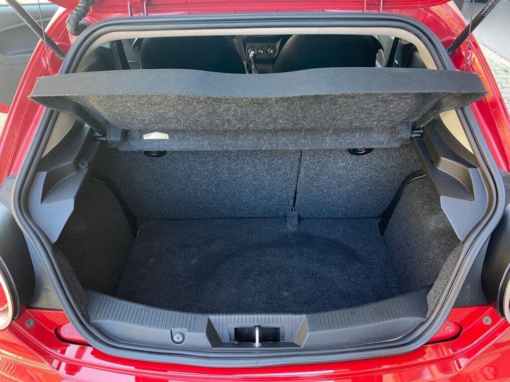 Alfa Romeo MiTo usata a Torino (9)