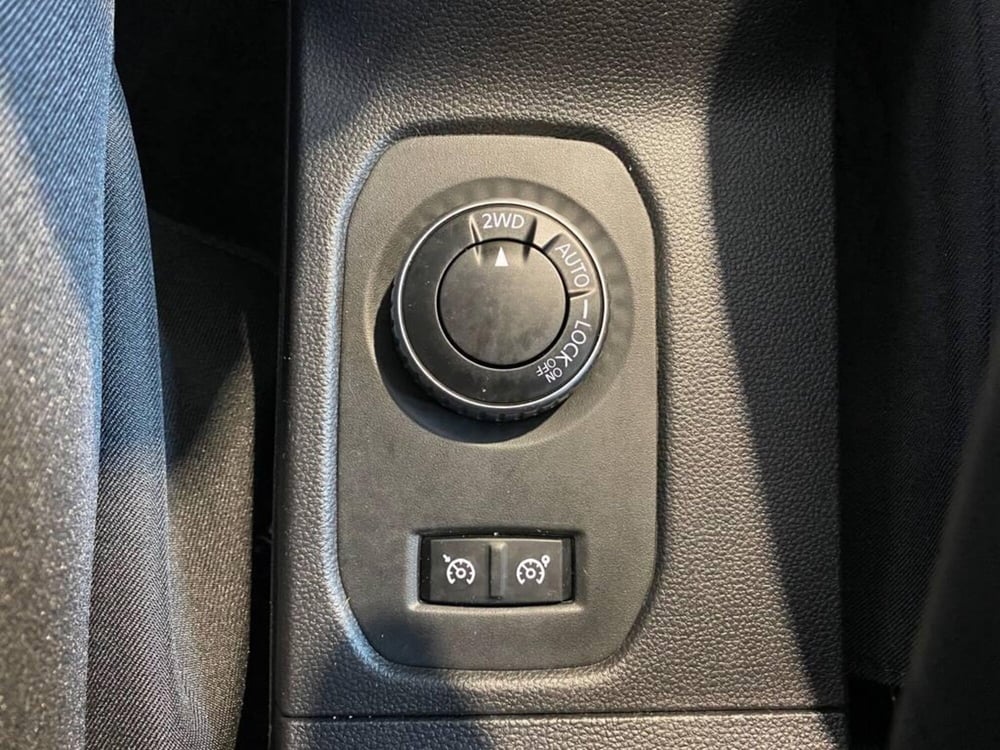 Dacia Duster usata a Torino (13)