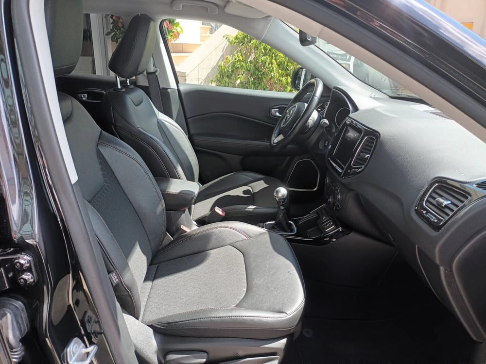 Jeep Compass usata a Bari (16)