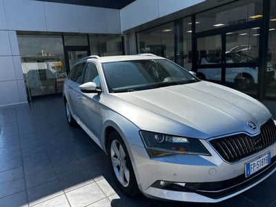 Skoda Superb Station Wagon 1.6 TDI Wagon Executive del 2018 usata a Ceccano