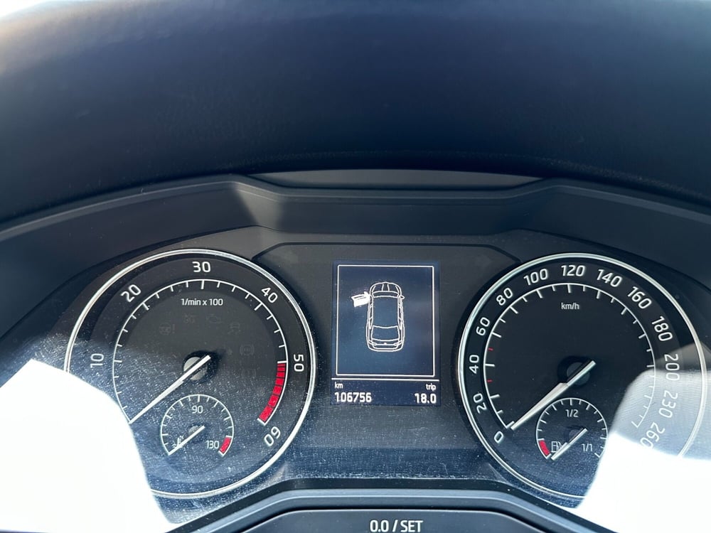 Skoda Superb Station Wagon usata a Frosinone (4)
