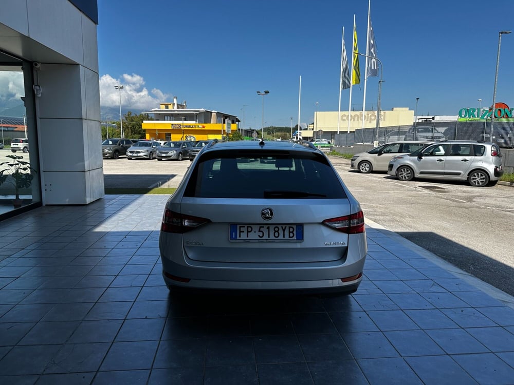 Skoda Superb Station Wagon usata a Frosinone (6)
