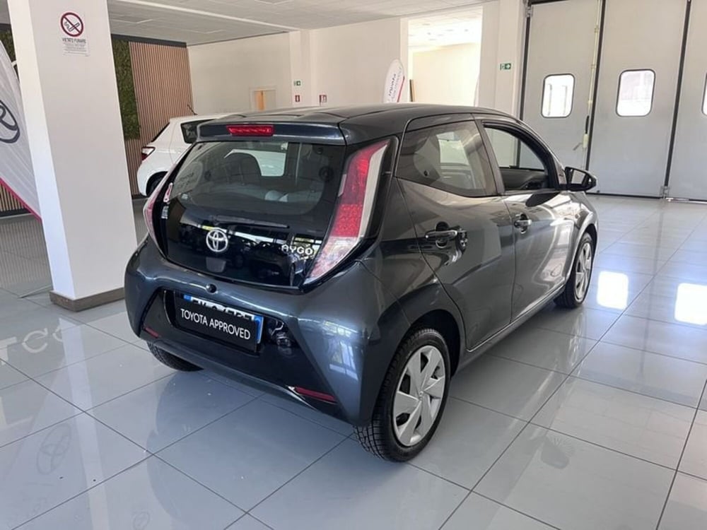 Toyota Aygo usata a Prato (4)