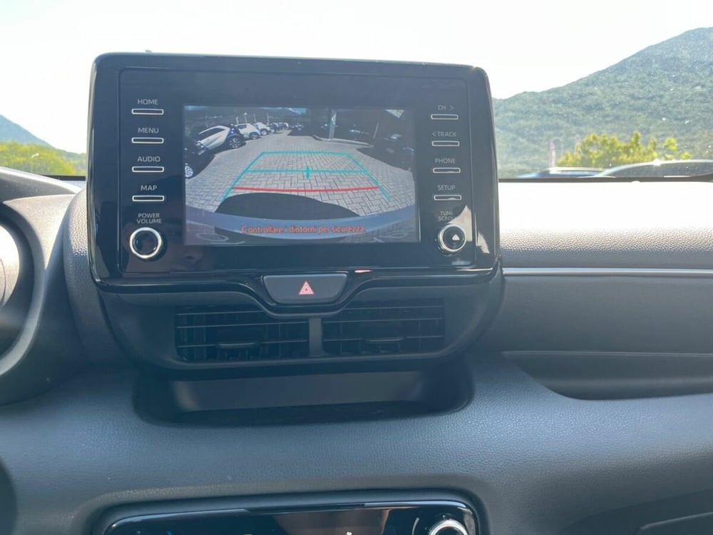 Toyota Yaris usata a Sondrio (17)