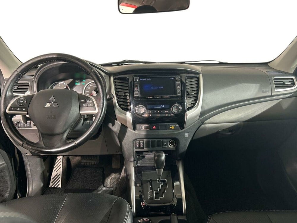 Mitsubishi L200 usata a Lecco (8)