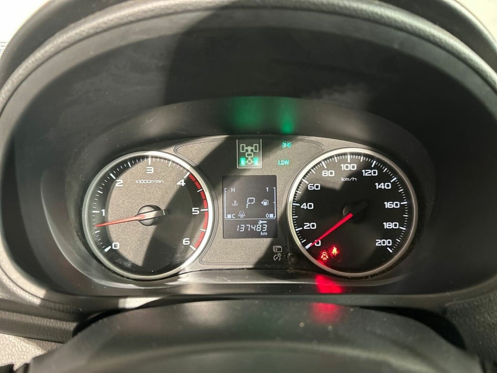 Mitsubishi L200 usata a Lecco (9)
