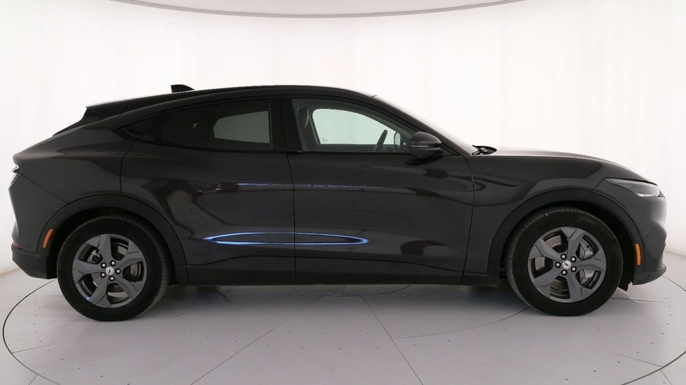 Ford Mustang Mach-E usata a Roma (3)
