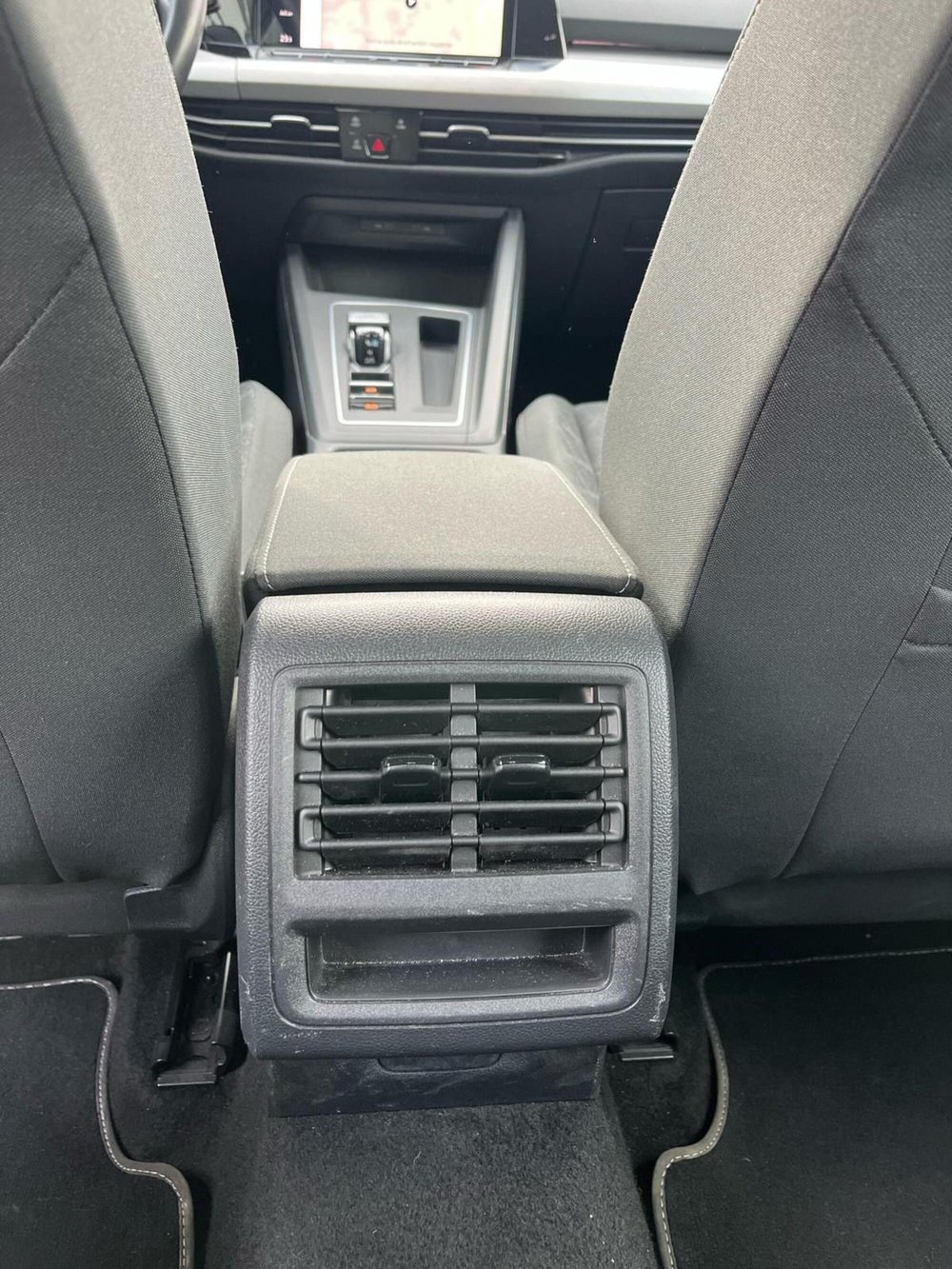 Volkswagen Golf usata a Milano (19)