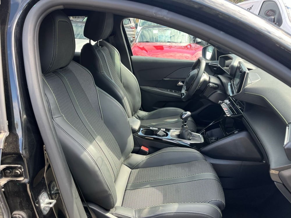 Peugeot 208 usata a Milano (12)