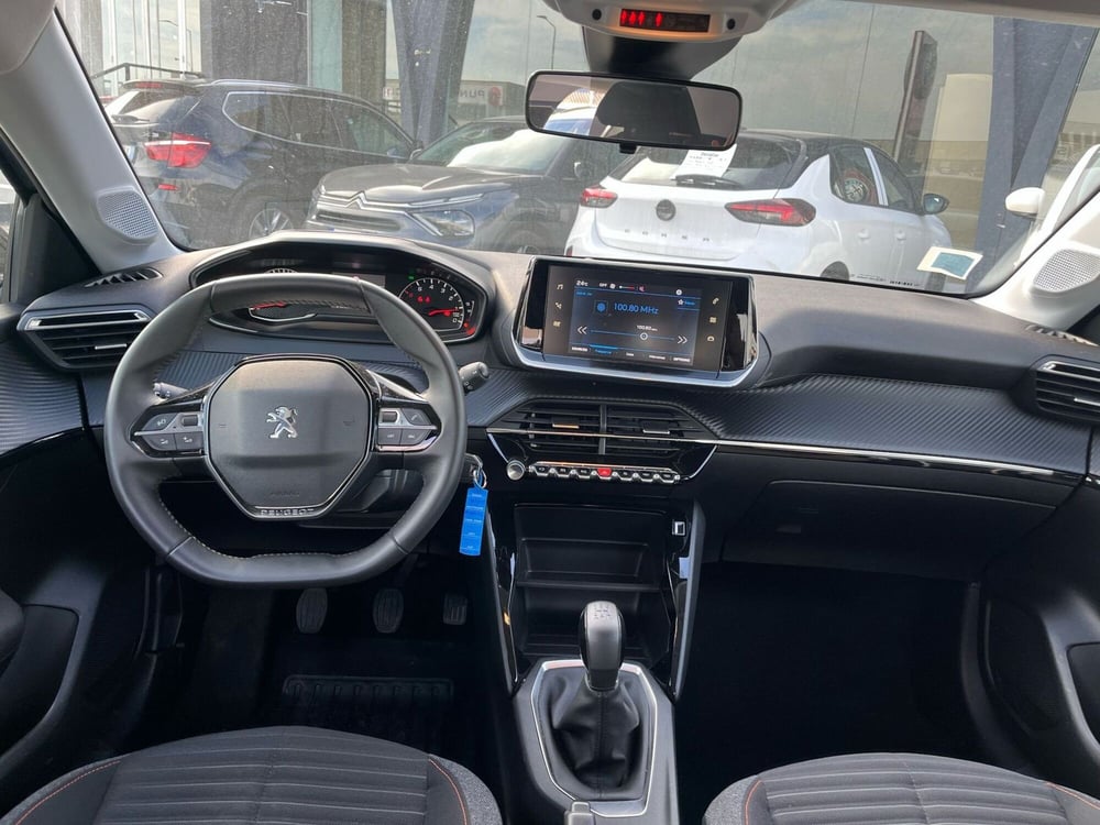 Peugeot 208 usata a Milano (15)