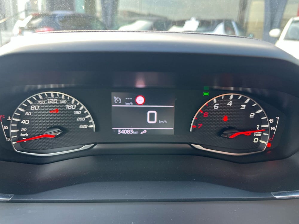 Peugeot 208 usata a Milano (19)