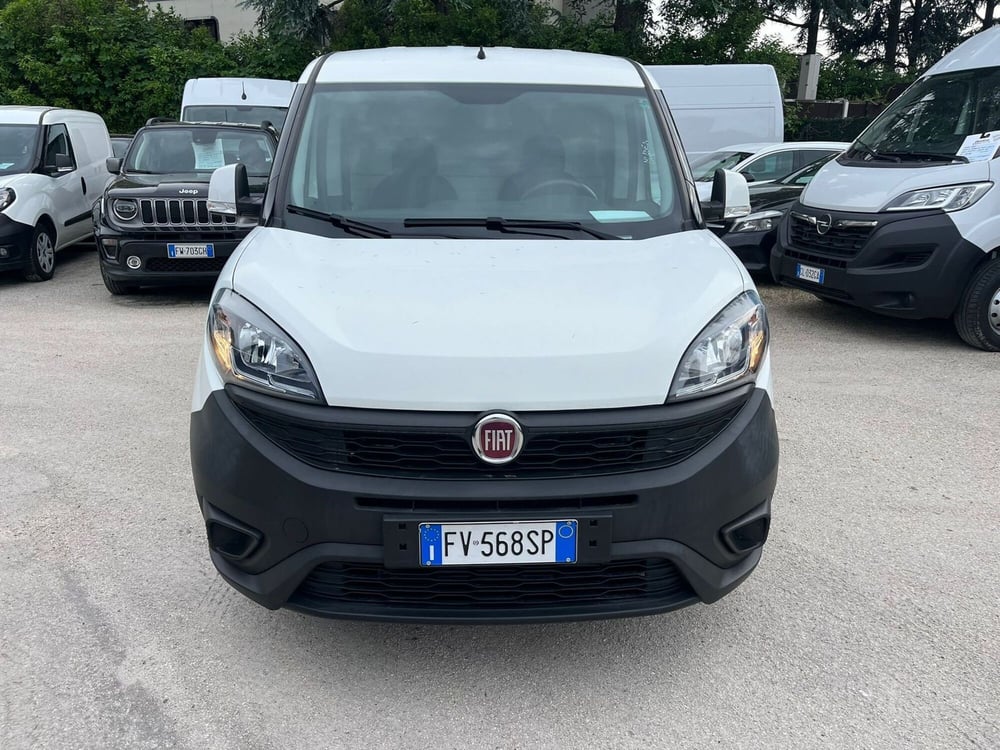 Fiat Doblò Furgone usata a Milano (2)