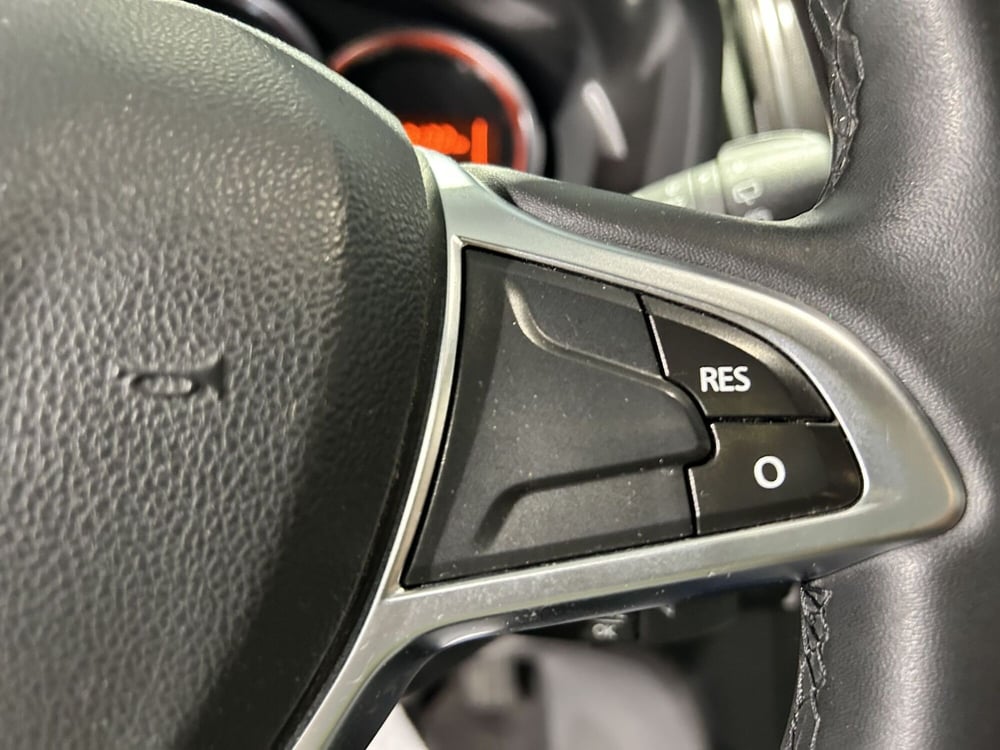Dacia Sandero usata a Milano (17)