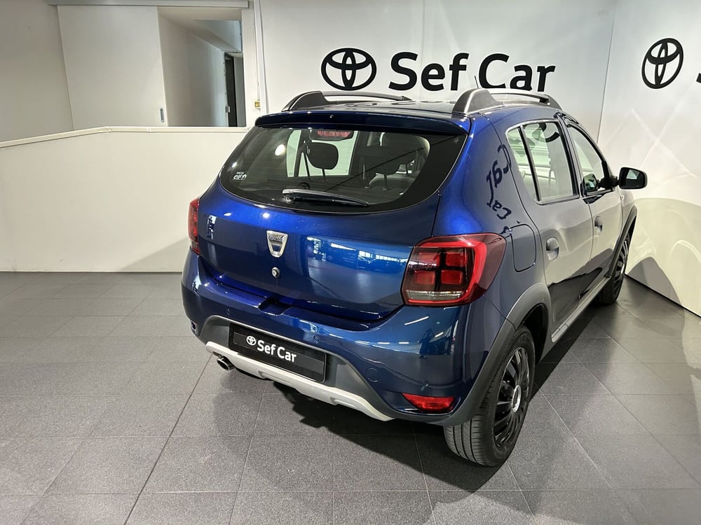 Dacia Sandero usata a Milano (4)
