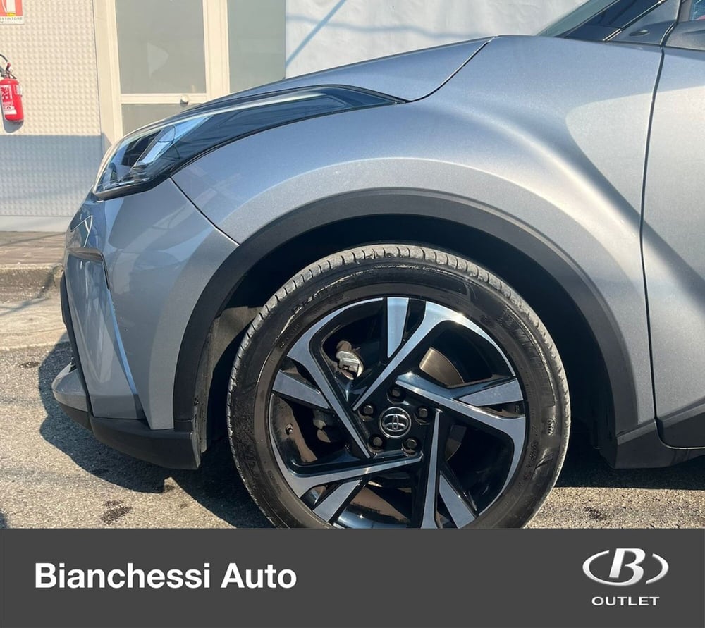 Toyota Toyota C-HR usata a Cremona (15)