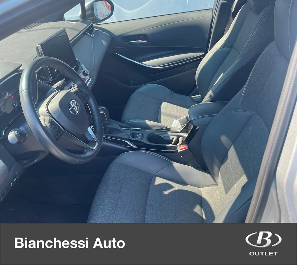 Toyota Corolla Touring Sports usata a Cremona (14)