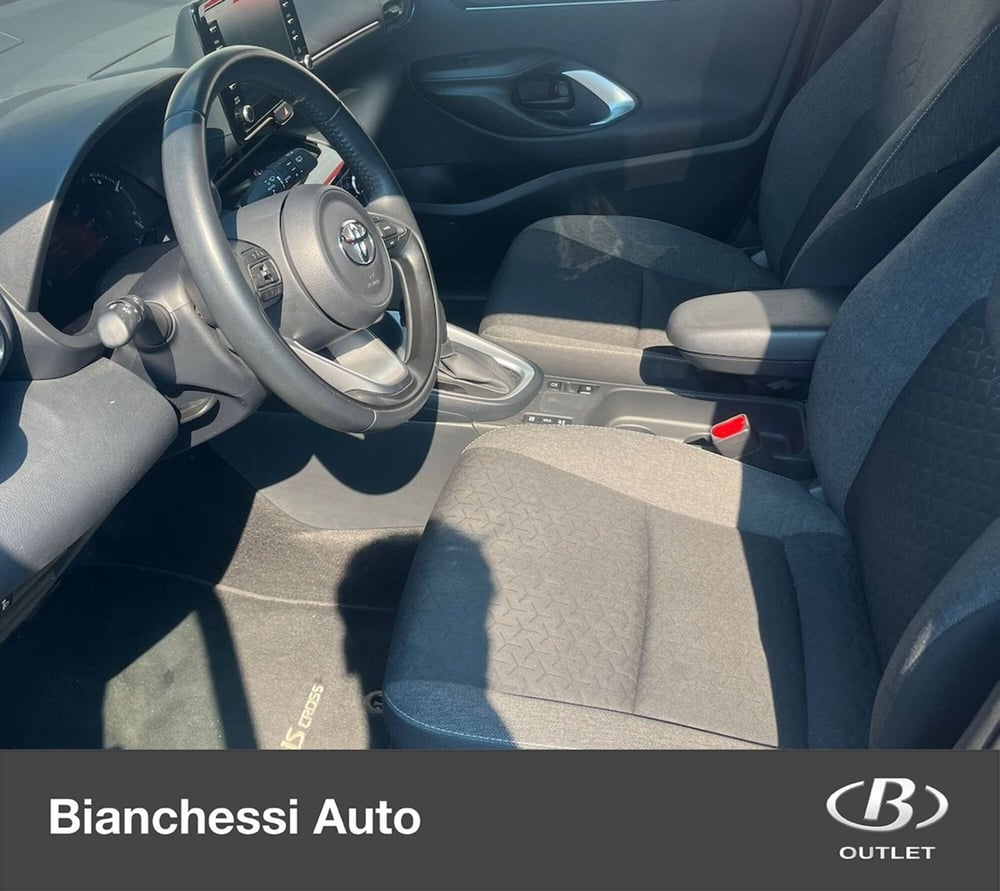 Toyota Yaris Cross usata a Cremona (15)