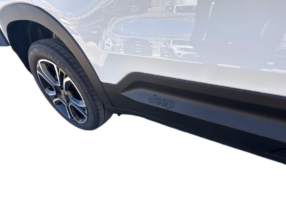 Jeep Avenger nuova a Agrigento (8)