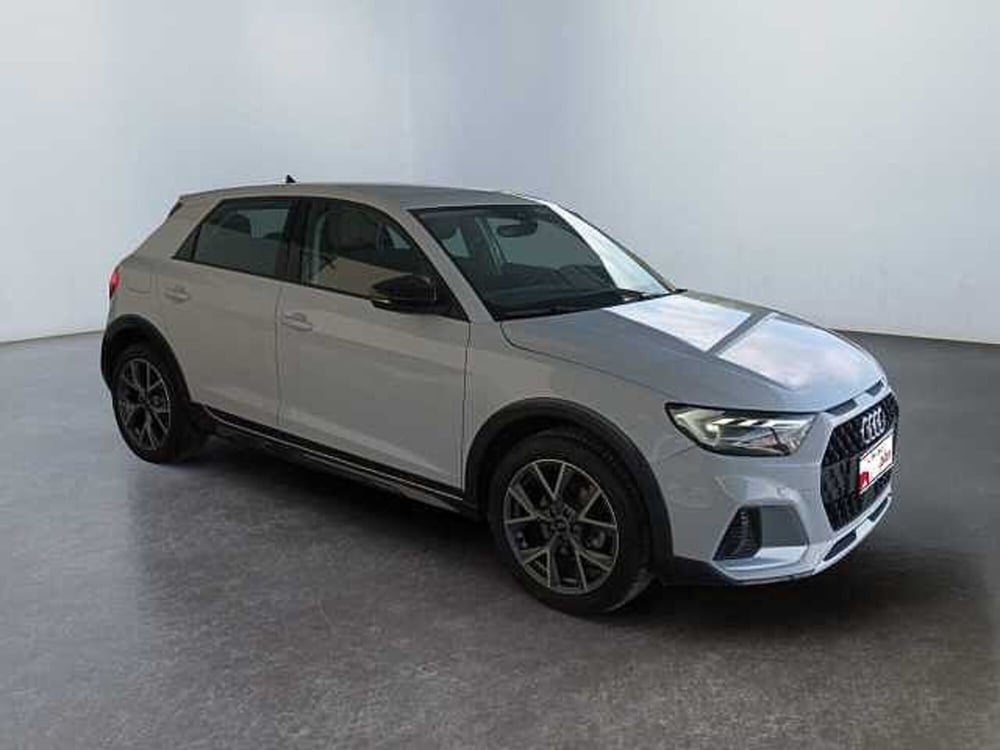 Audi A1 allstreet usata a Lucca (2)