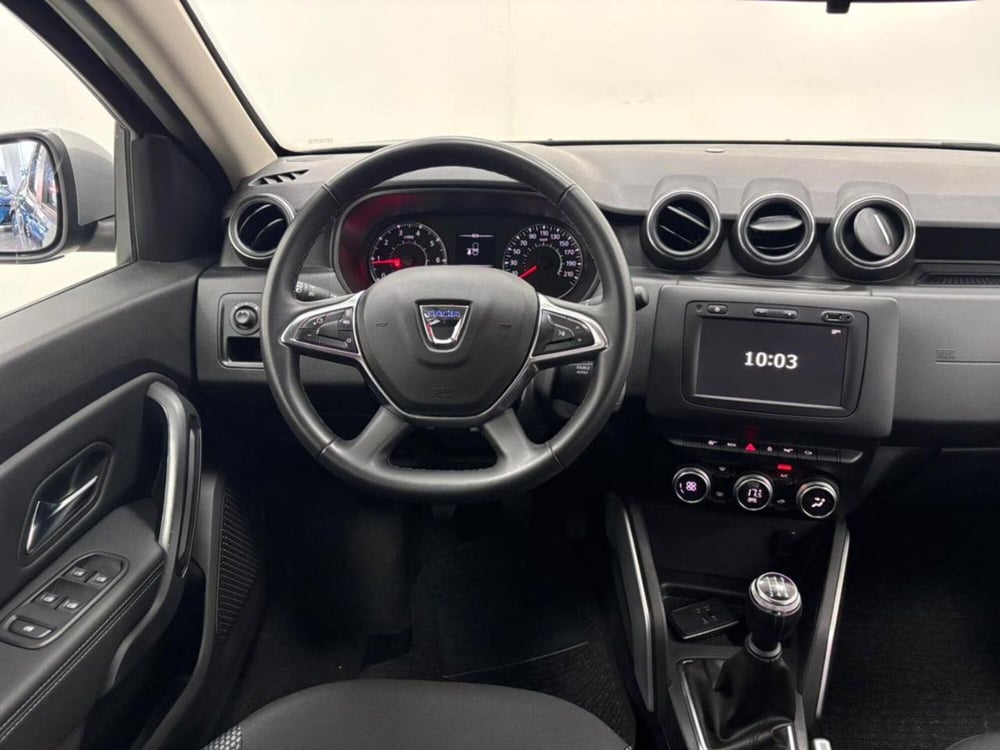 Dacia Duster usata a Como (10)