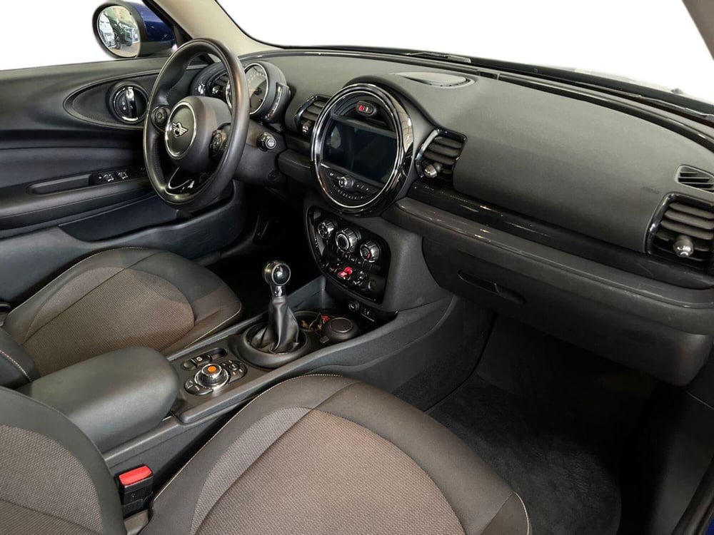 MINI Mini Clubman usata a Bari (9)