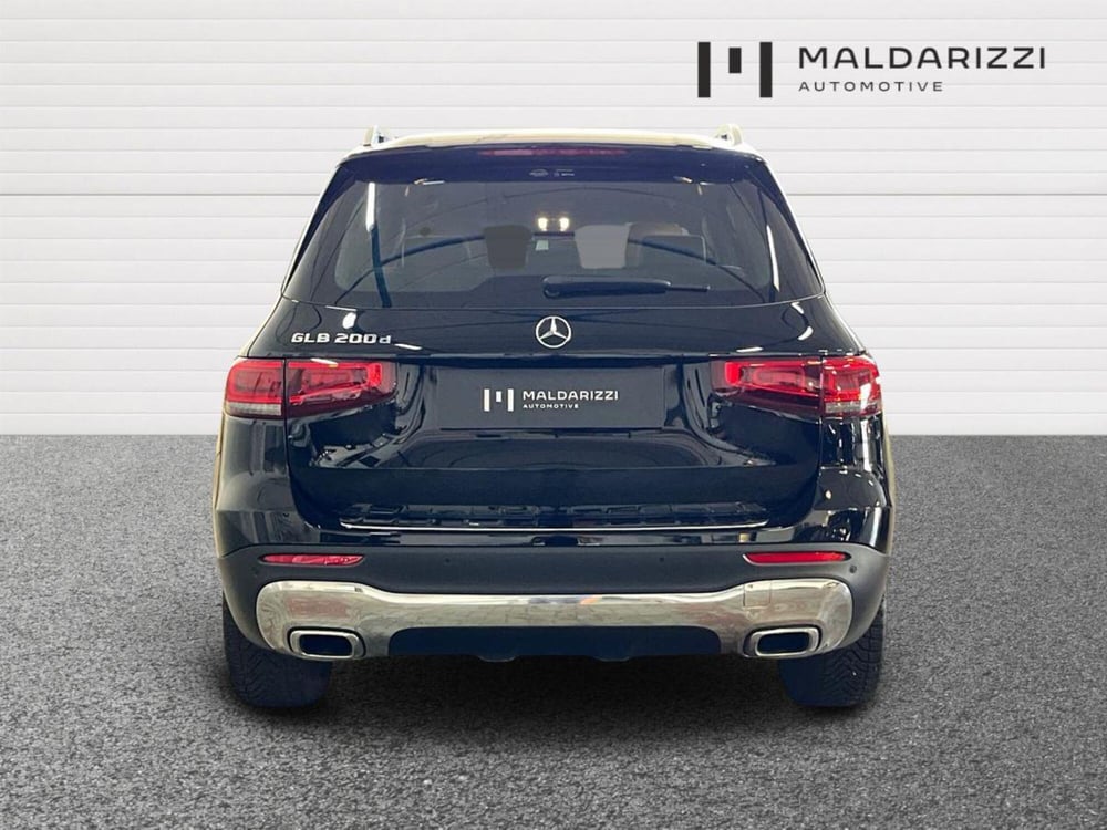 Mercedes-Benz GLB usata a Bari (3)