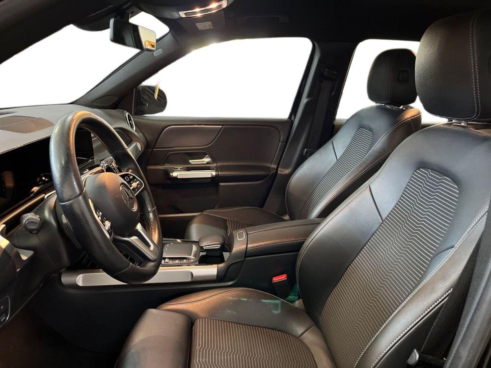 Mercedes-Benz GLB usata a Bari (7)