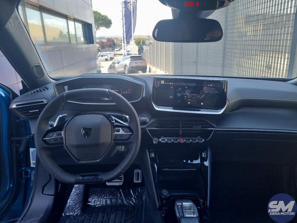 Peugeot 2008 nuova a Siena (8)