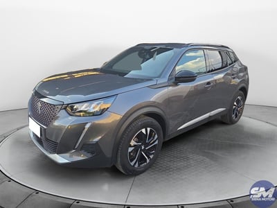 Peugeot 2008 PureTech 100 S&amp;S Allure Pack del 2022 usata a Siena