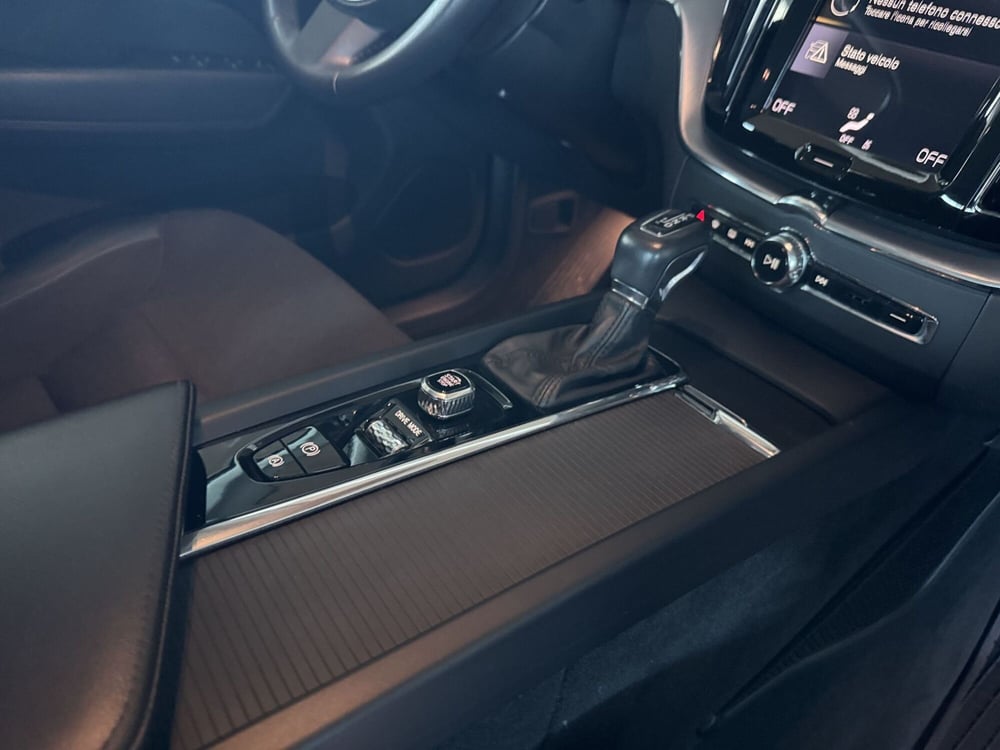 Volvo XC60 usata a Messina (13)