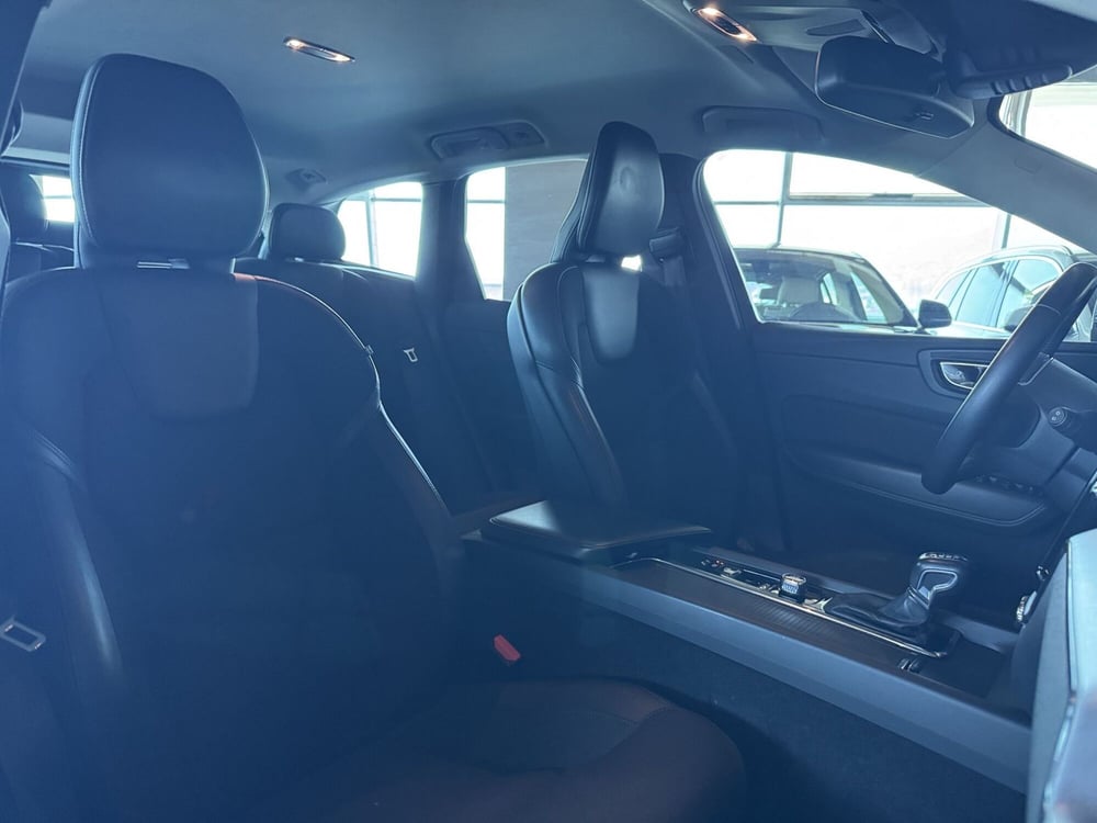 Volvo XC60 usata a Messina (8)