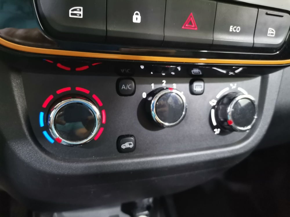 Dacia Spring usata a Salerno (19)