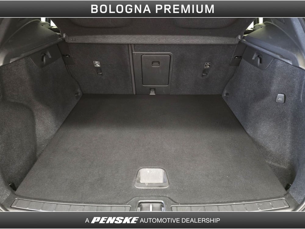 Volvo XC40 usata a Bologna (11)