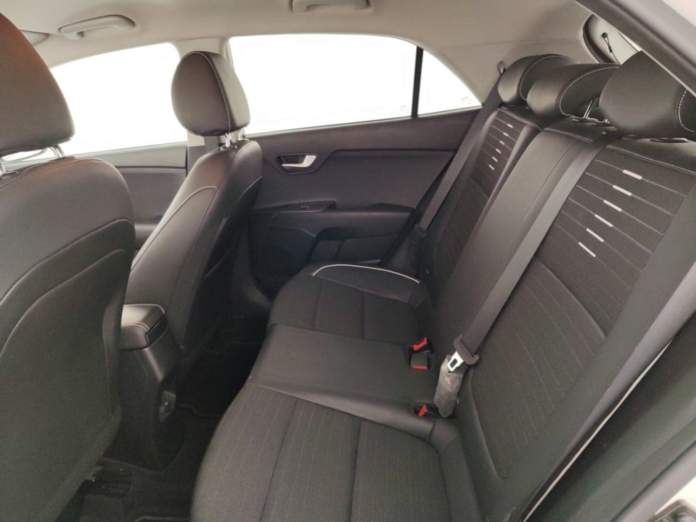 Kia Rio usata a La Spezia (9)