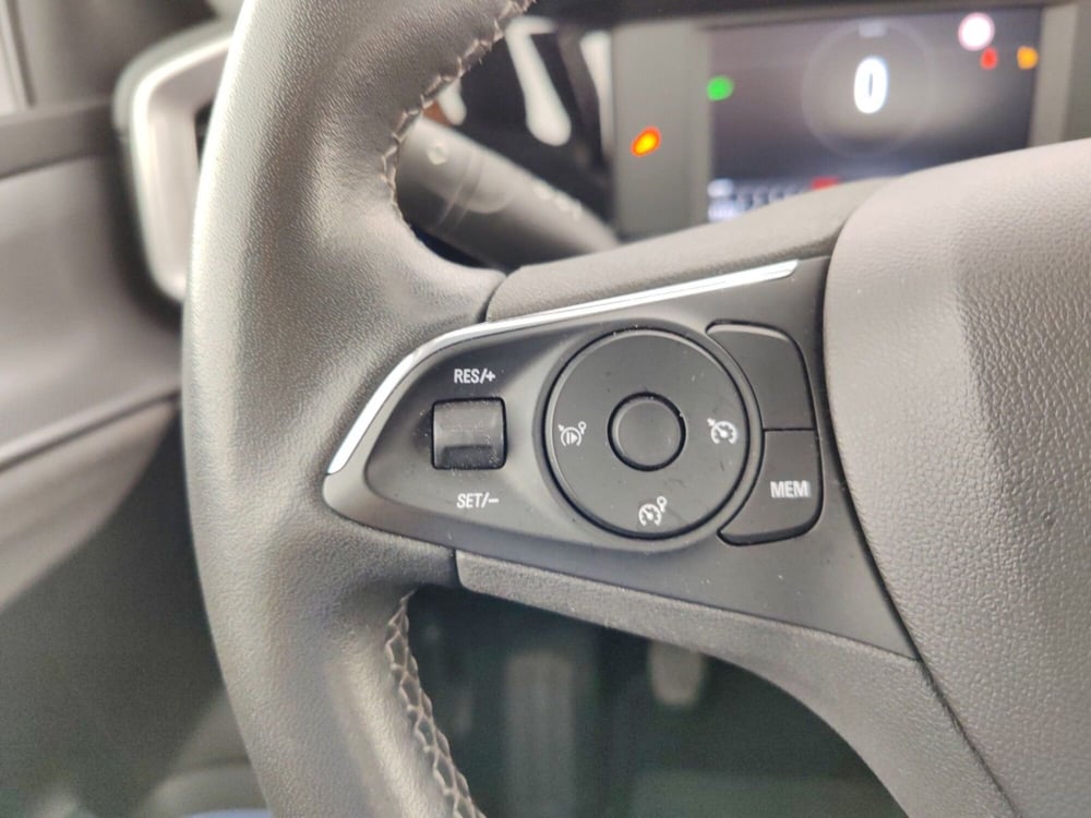 Opel Mokka usata a Massa-Carrara (14)